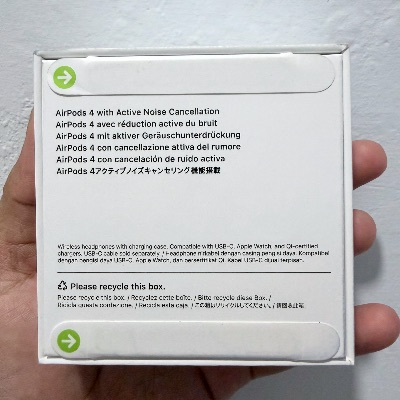 AirPods 4 with Active Noise Cancellation (sealed)